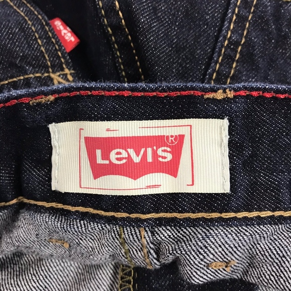 Levi's Dark Wash Blue Denim Jeans Short - Picture 4 of 6